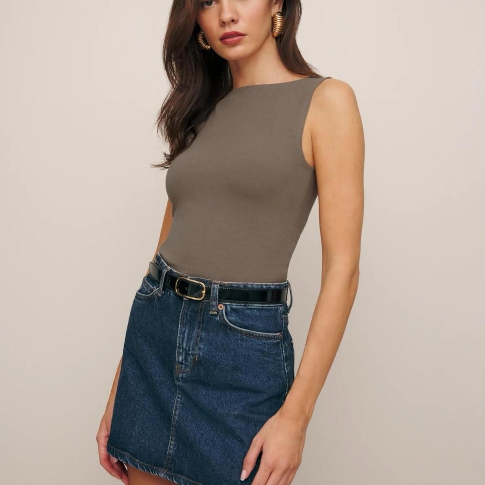 Reformation dusk knit top in mushroom